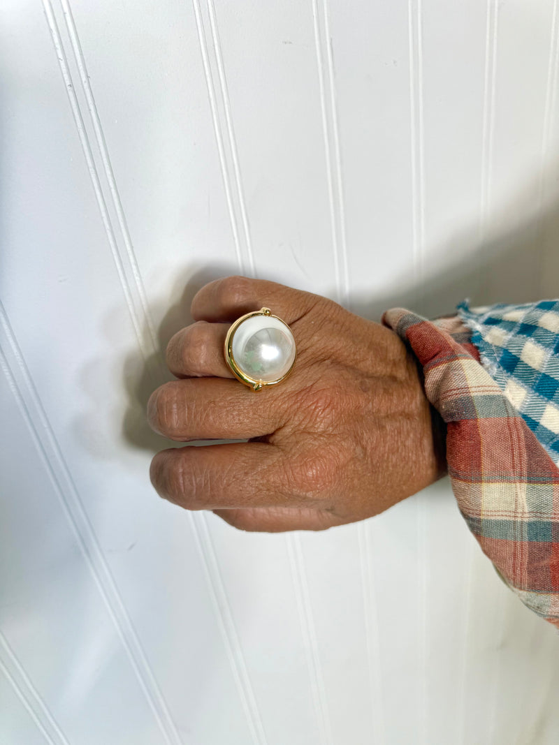 Violetta Pearl Ring