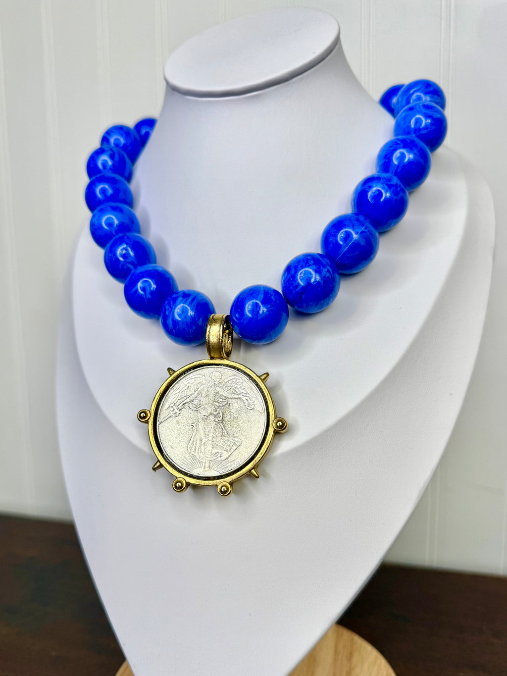 Yochi - Summer Blues Necklace