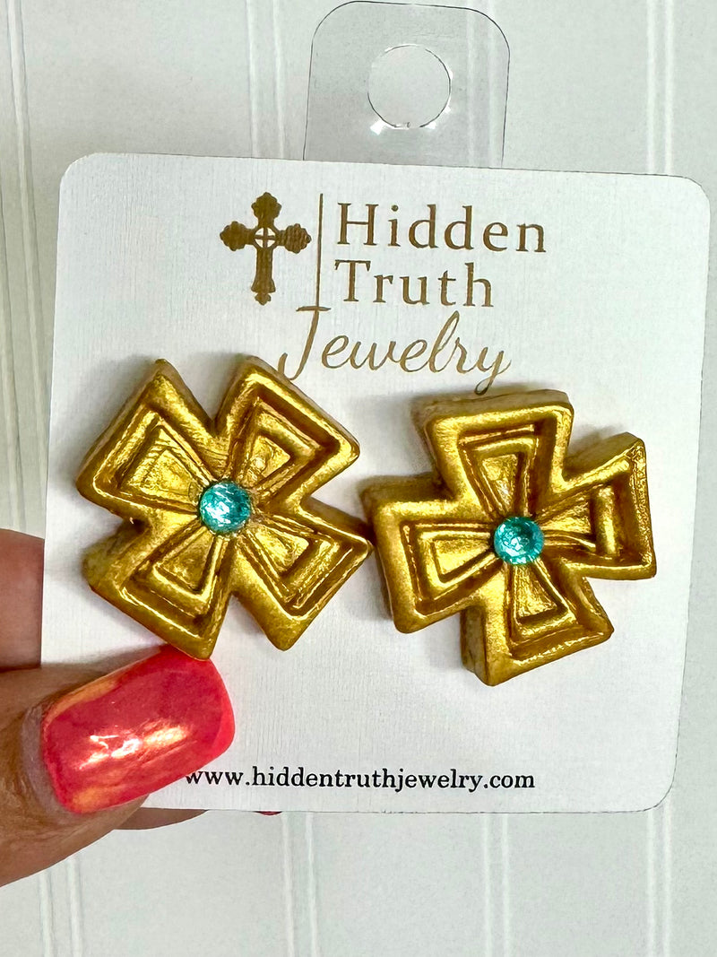 Hidden Truth- Anna Studs- Aqua