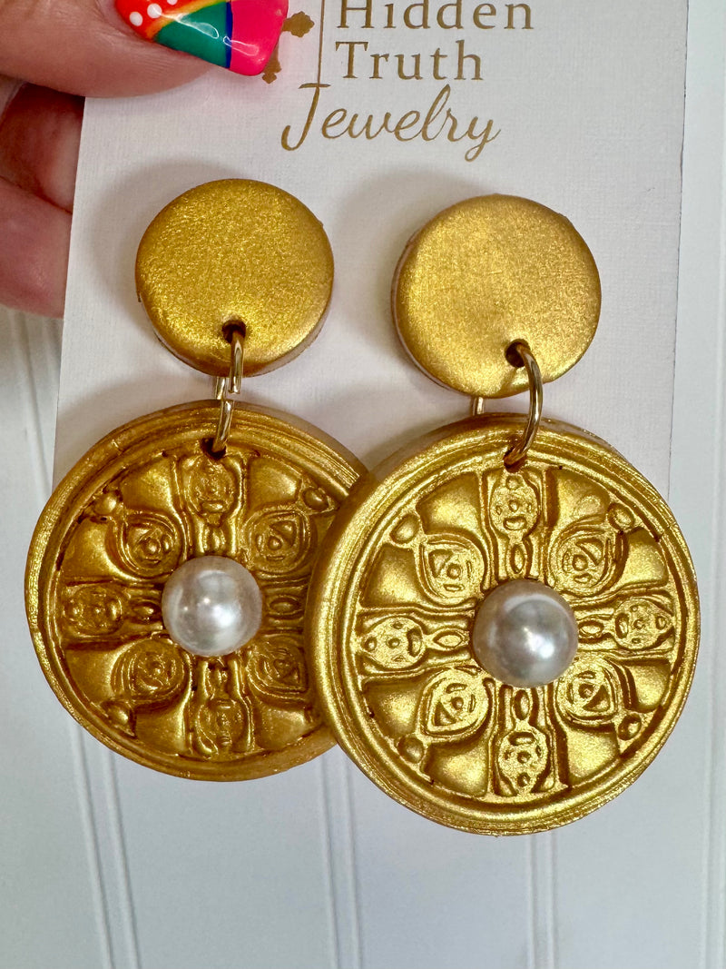 Hidden Truth- Isabella Earrings