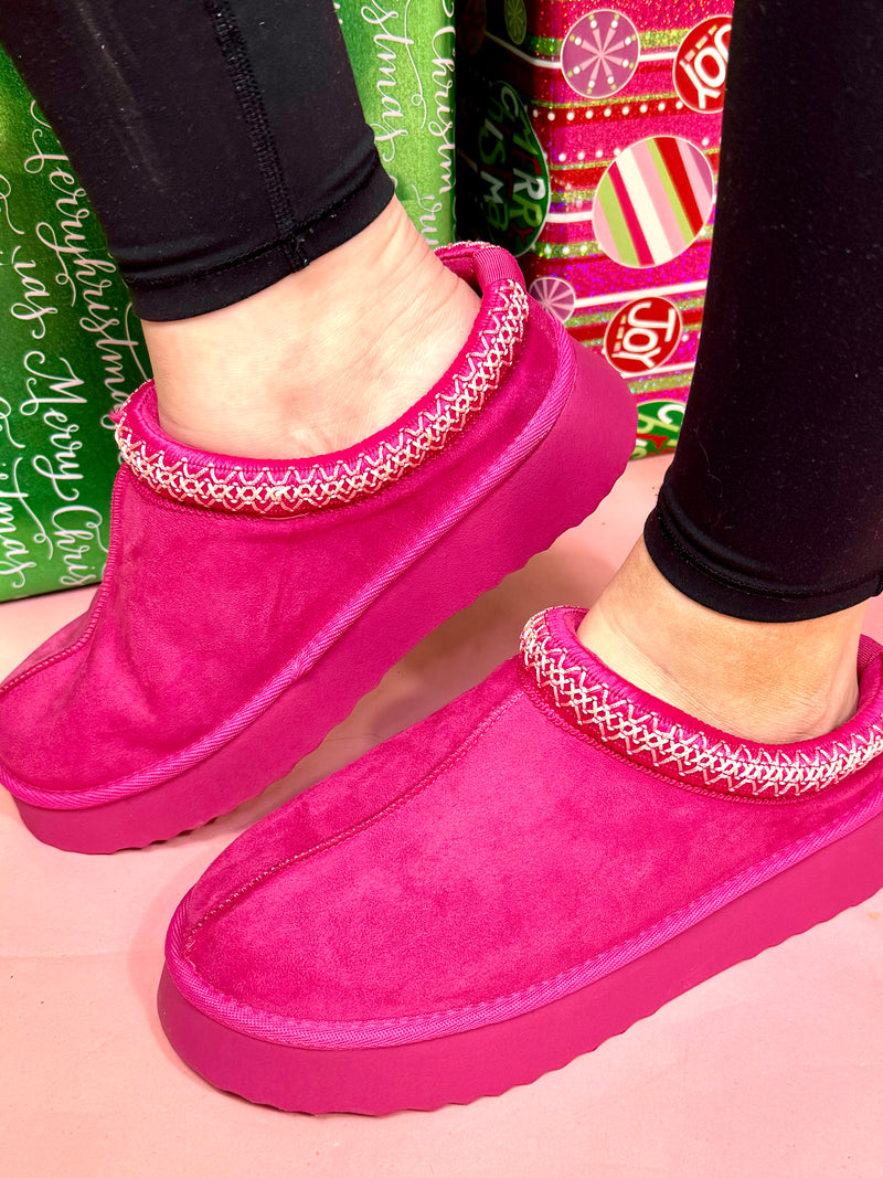 Mia- Yndigo Platform Slip On- Fucsia