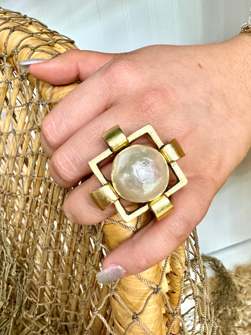 Yochi- Pearls Of India Ring