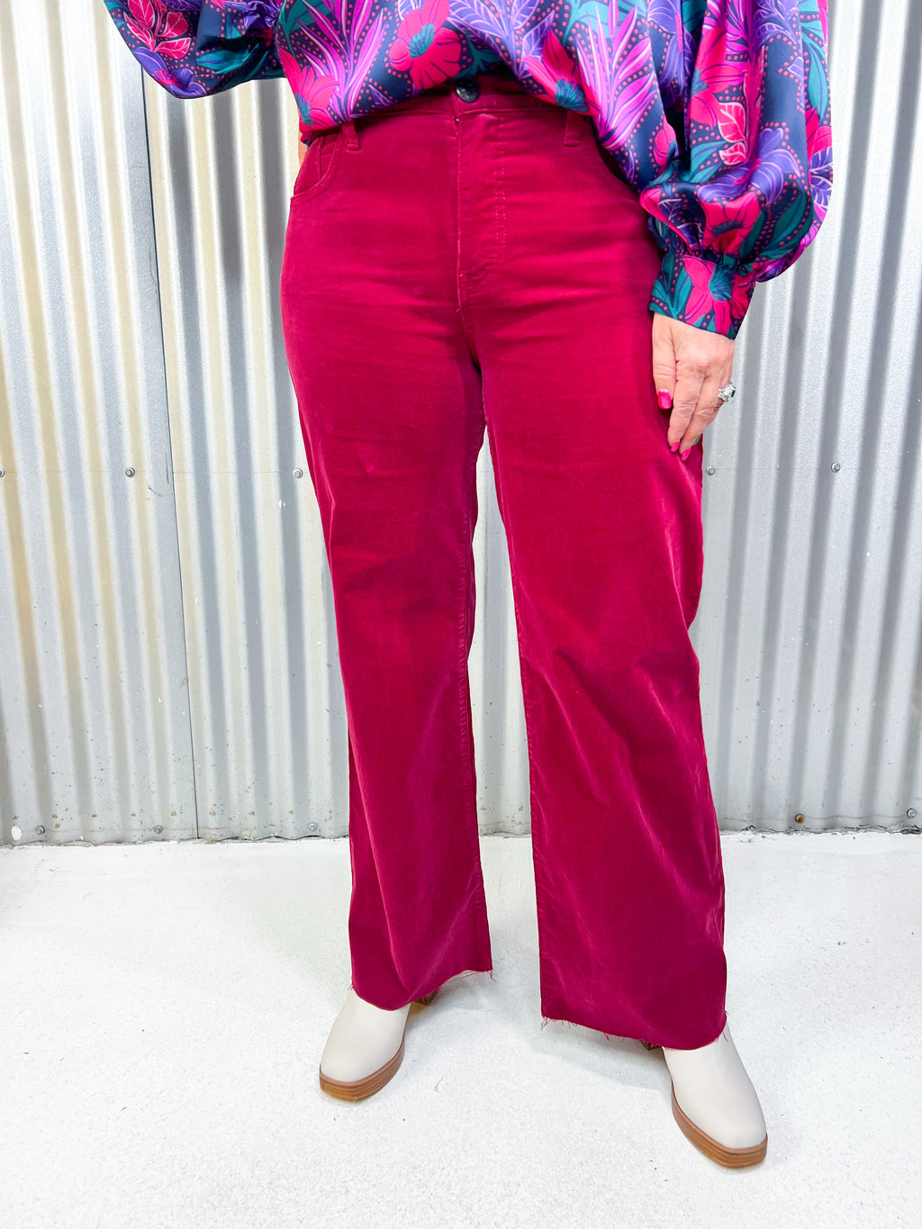 Kut from the Kloth High Rise FAB AB Wide Leg Ruby.