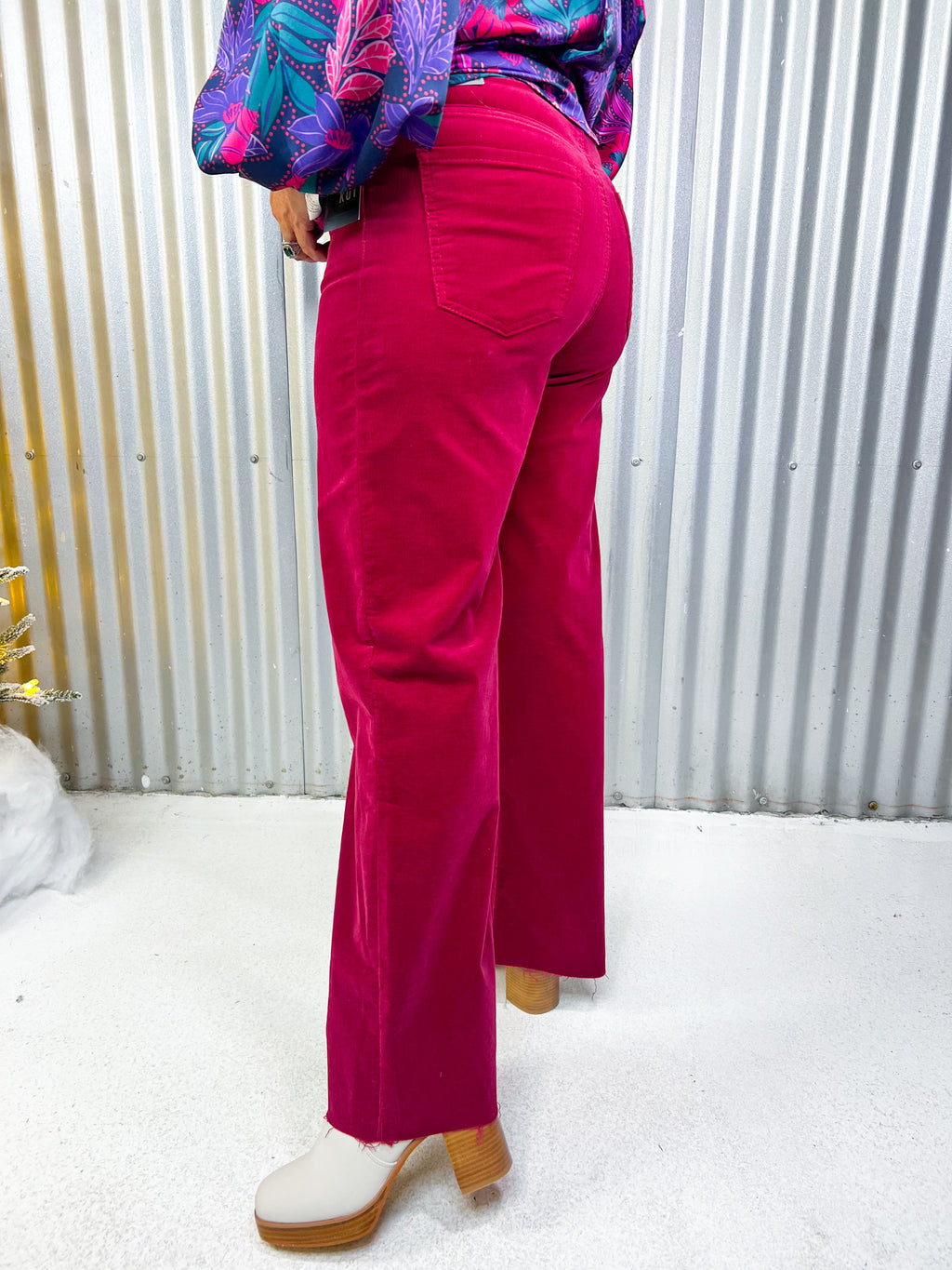 Kut from the Kloth High Rise FAB AB Wide Leg Ruby.