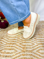 Mora-3 Ivory Loafers