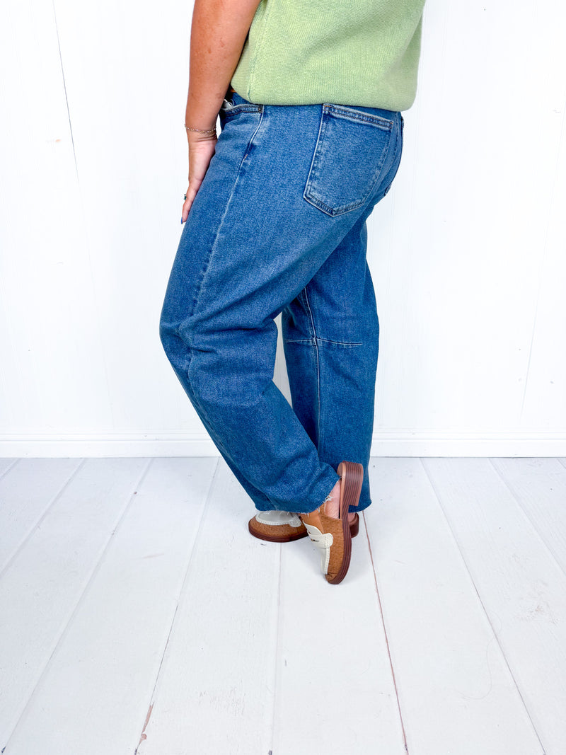 Everly Mid Rise Barrel Jeans