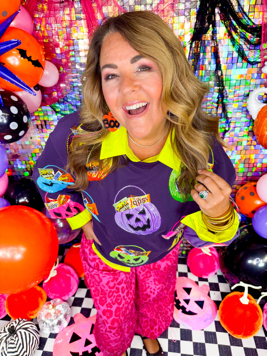 QOS- Candy In Halloween Basket Sweatshirt