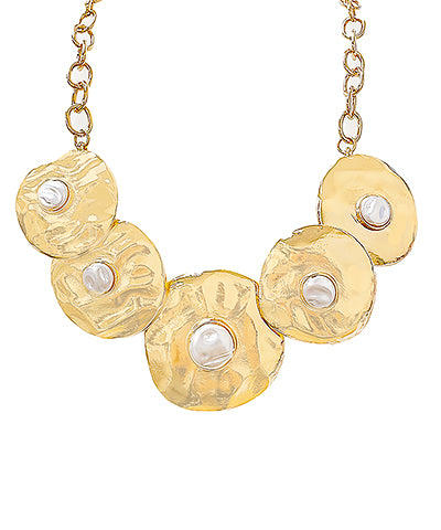 Luxe Pearl Necklace
