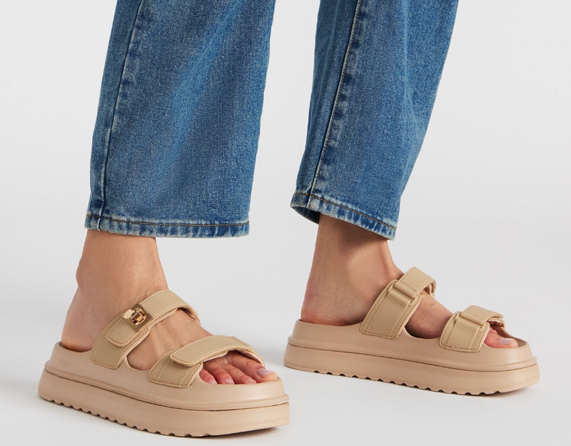 Steve Madden - Big Schmona Slides- Natural
