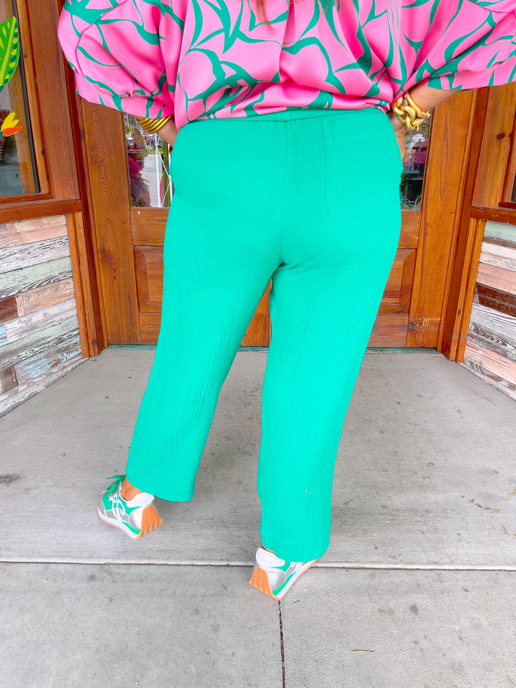 Queen In Green Gauze Pants